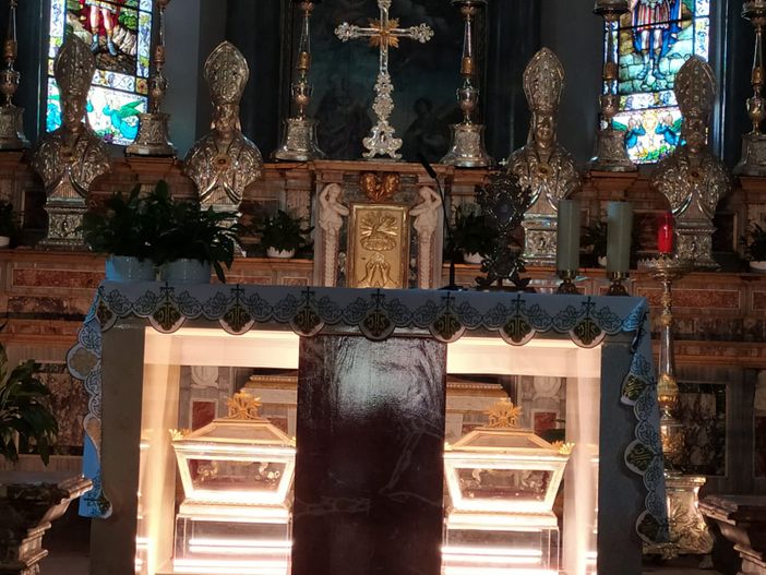Visibili tutto l’anno le reliquie dei Patroni di Domodossola