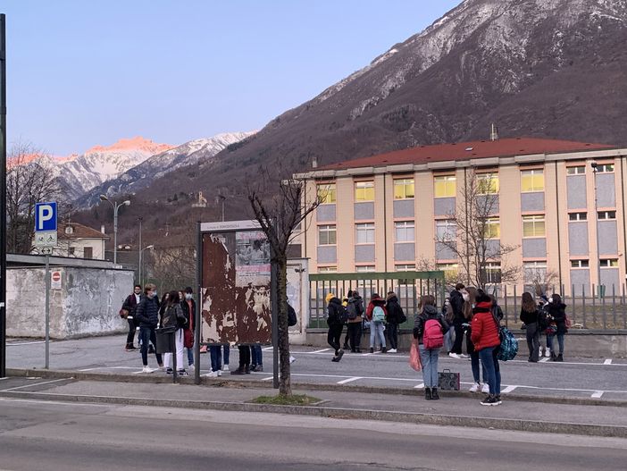 Giovedì al Liceo Spezia si celebrerà il DanteDì Giovedì al Liceo Spezia si celebrerà il DanteDì
