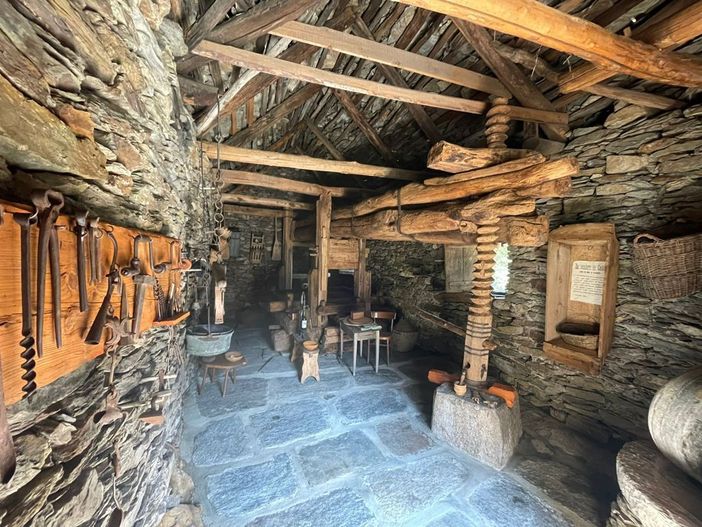 È aperto al pubblico l'antico torchio di Genestredo È aperto al pubblico l'antico torchio di Genestredo