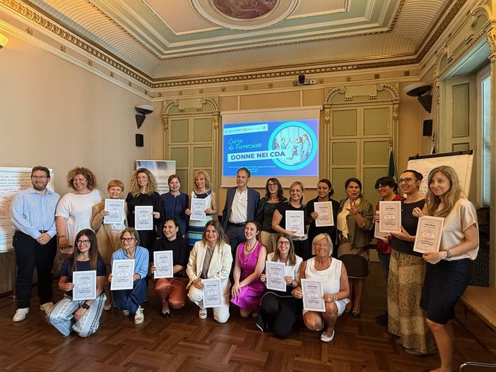 Ancora un successo per il corso "Donne nei consigli di amministrazione" Ancora un successo per il corso "Donne nei consigli di amministrazione"