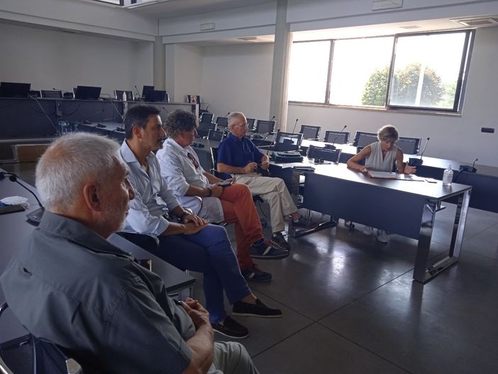 Allarme dei sindaci: gli ospedali del Vco in appalto ai gettonisti Allarme dei sindaci: gli ospedali del Vco in appalto ai gettonisti