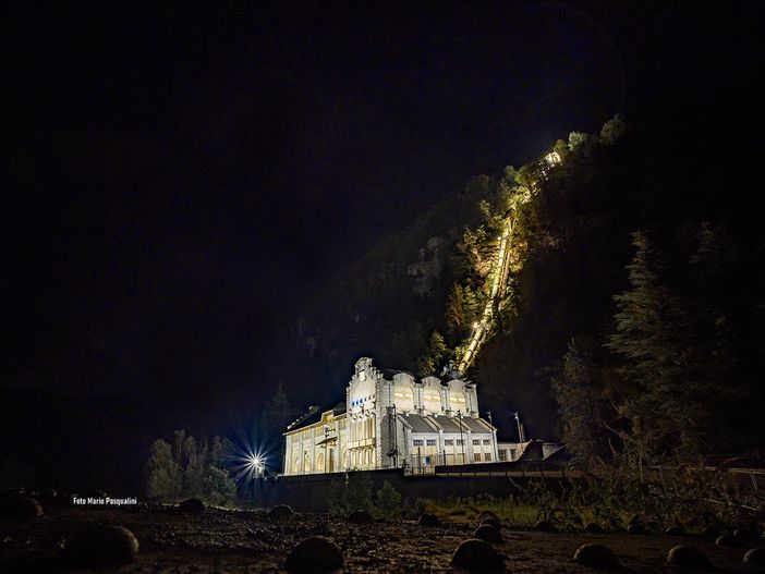 La centrale di Crego nel fotogramma di Mario Pasqualini