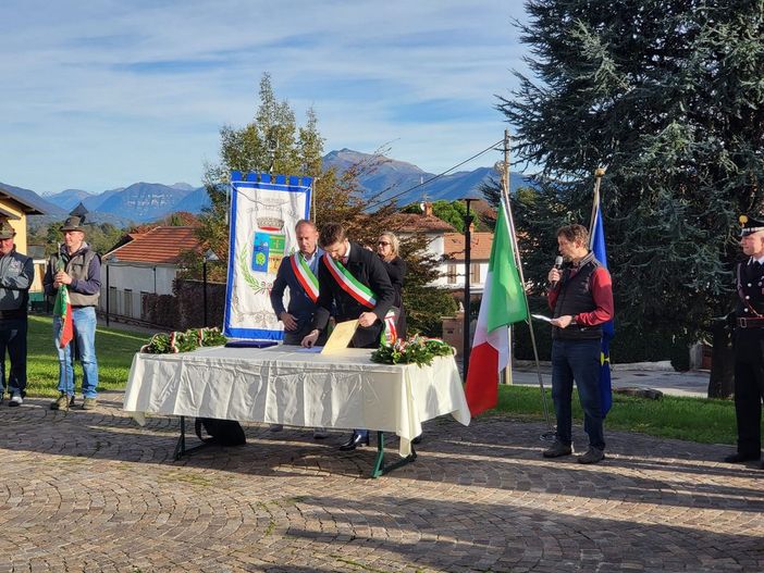 Borgomezzavalle è ora gemellato con Solbiate con Cagno