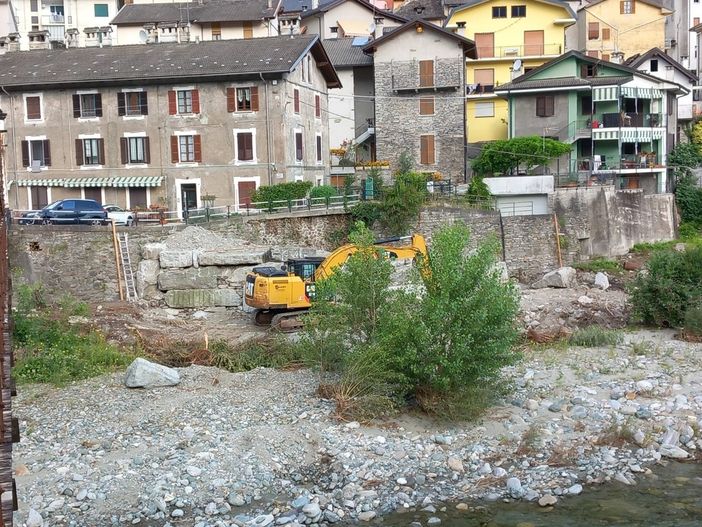 Lavori nell'Ovesca, Uniti per Villa: "Cittadini preoccupati in caso di fenomeni meteorologici improvvisi" Lavori nell'Ovesca, Uniti per Villa: "Cittadini preoccupati in caso di fenomeni meteorologici improvvisi"