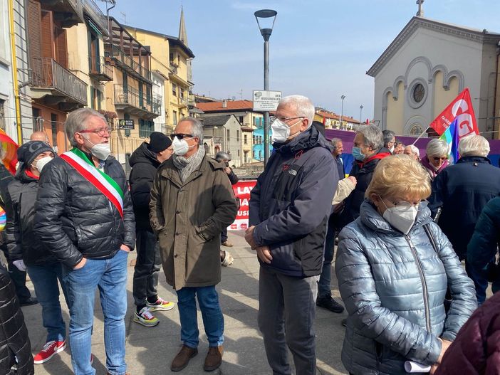 In 200 alla manifestazione promossa dal Comitato per la Pace del Vco