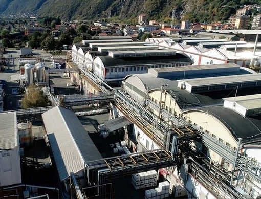 Vinavil festeggia i 100 anni dello stabilimento di via Toce Vinavil festeggia i 100 anni dello stabilimento di via Toce