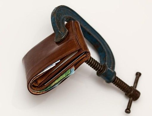 Confcommercio: "Inflazione sotto controllo, ma serve fiducia per rilanciare i consumi"