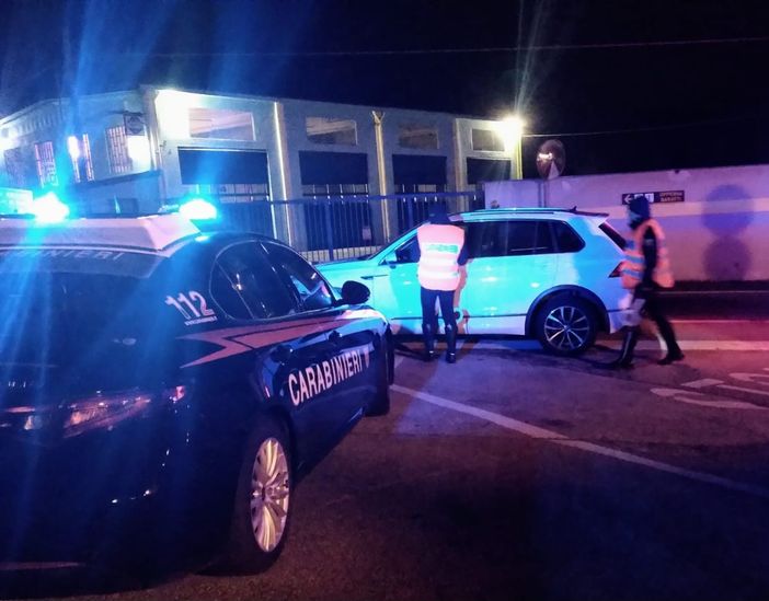 Carabinieri in azione in Ossola: stretta su alcol e droghe alla guida Carabinieri in azione in Ossola: stretta su alcol e droghe alla guida