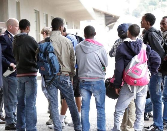 Un antropologo per tutelare la salute dei migranti: il nuovo bando dell’Asl Vco Un antropologo per tutelare la salute dei migranti: il nuovo bando dell’Asl Vco