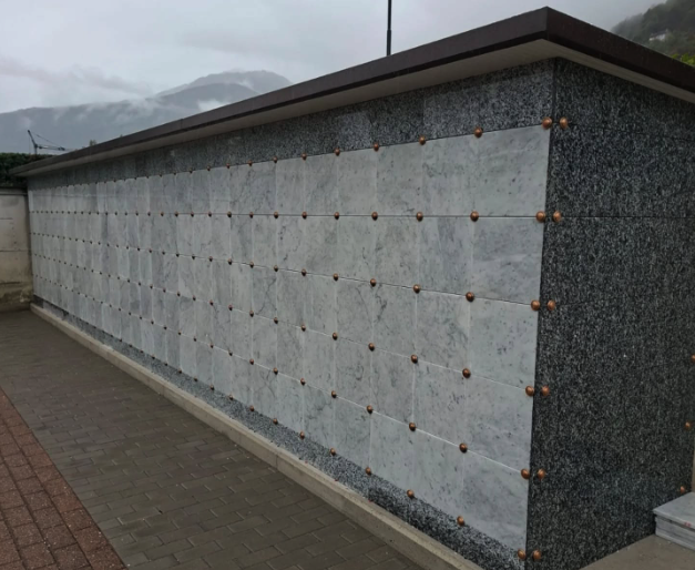 Nuove cellette al cimitero di Preglia: conclusi i lavori