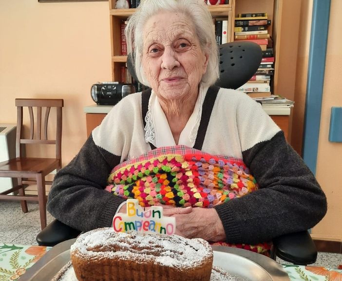 Festa alla casa di riposo di Vanzone per i 101 anni di Iole Falcioni
