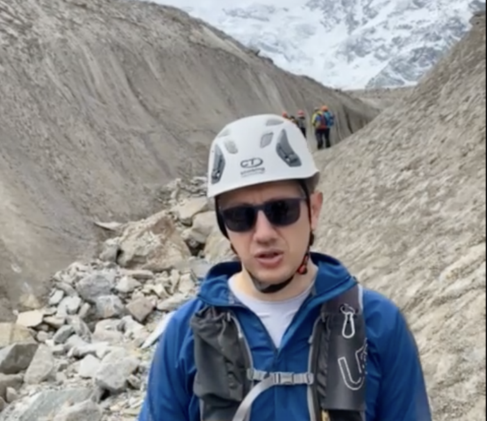 Il fronte del ghiacciaio Belvedere arretra cinque metri all'anno VIDEO Il fronte del ghiacciaio Belvedere arretra cinque metri all'anno VIDEO