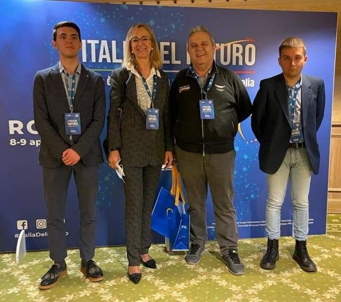 Forza Italia, anche il coordinamento del Vco alla convention di Roma