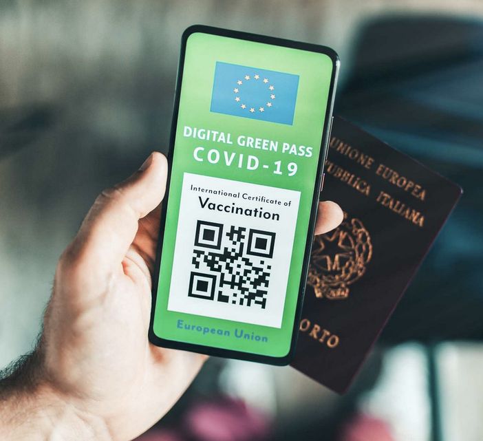 Green pass, ecco dove e quando sarà obbligatoria la certificazione Green pass, ecco dove e quando sarà obbligatoria la certificazione