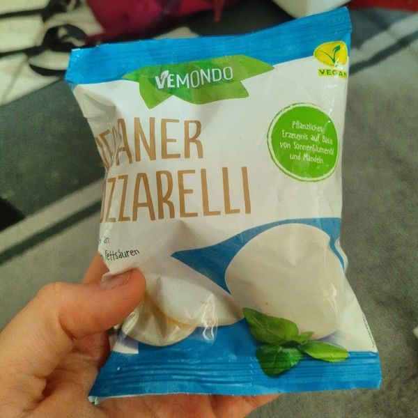 Lidl richiama mozzarella vegan contaminata da cloridrina etilenica