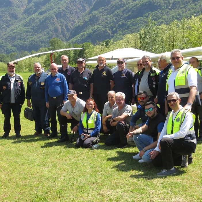 La Protezione Civile in volo a Megolo FOTO