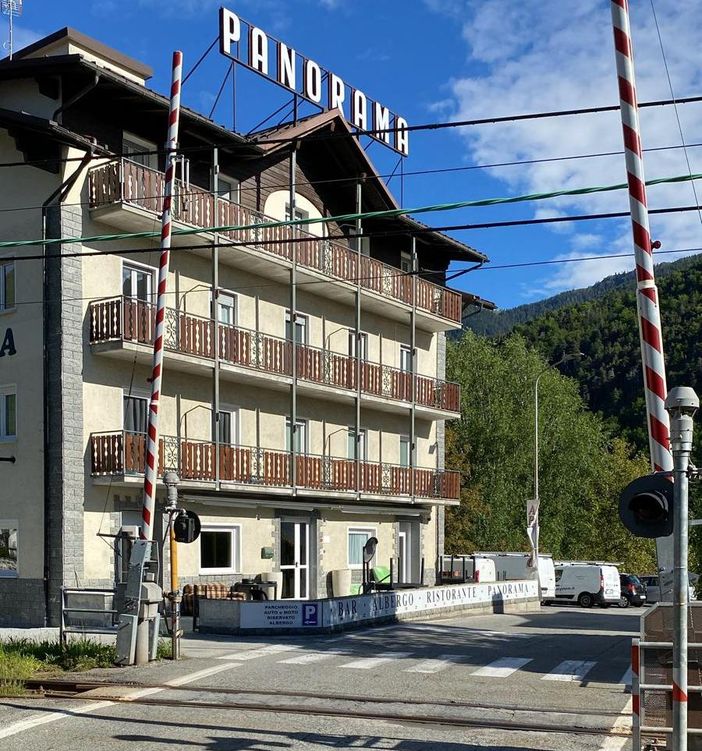 Malesco, chiusa la SS 337 per lavori al passaggio a livello