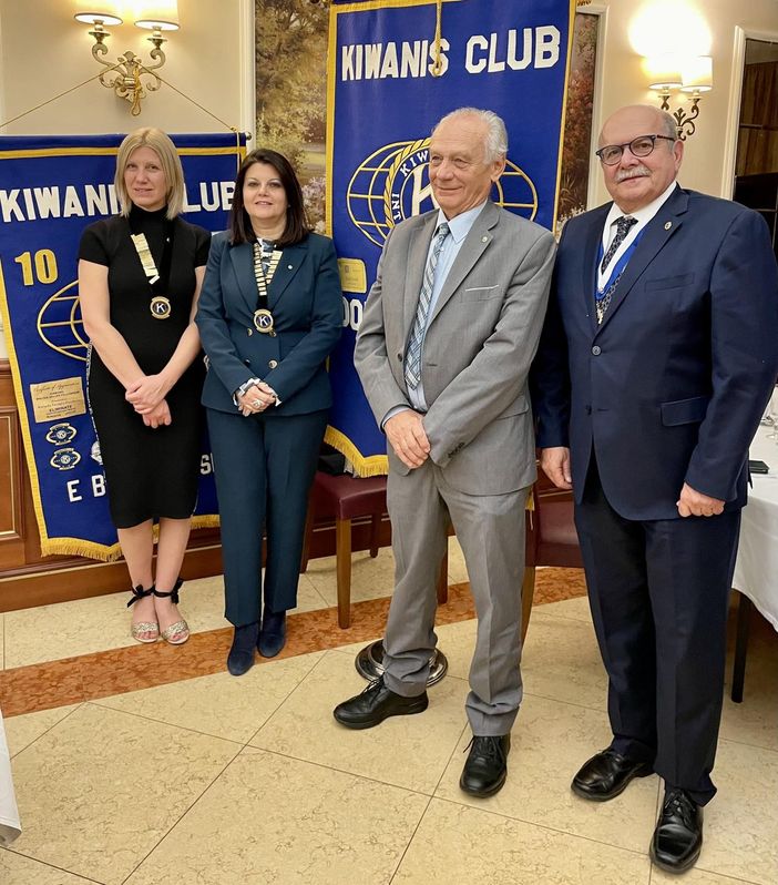 Kiwanis, sulla collina dello sport un albero simbolo dei progetti benefici per i bambini Kiwanis, sulla collina dello sport un albero simbolo dei progetti benefici per i bambini