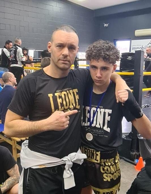 Elia Cosentino conquista la 21esima vittoria con un ko  VIDEO