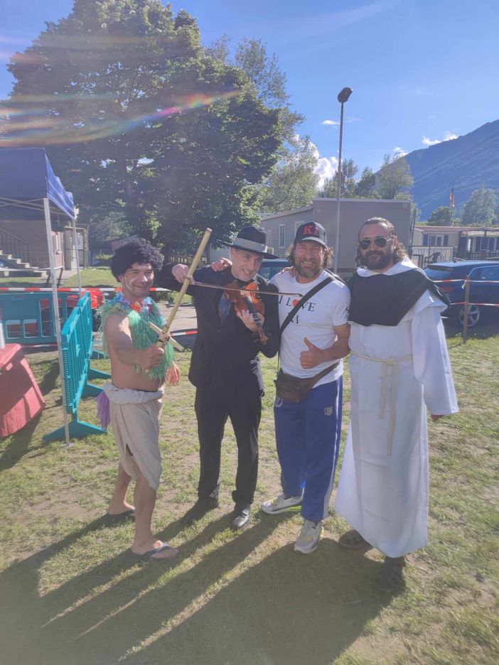 Grande successo per la festa dedicata a Bud Spencer e Terence Hill FOTO Grande successo per la festa dedicata a Bud Spencer e Terence Hill FOTO