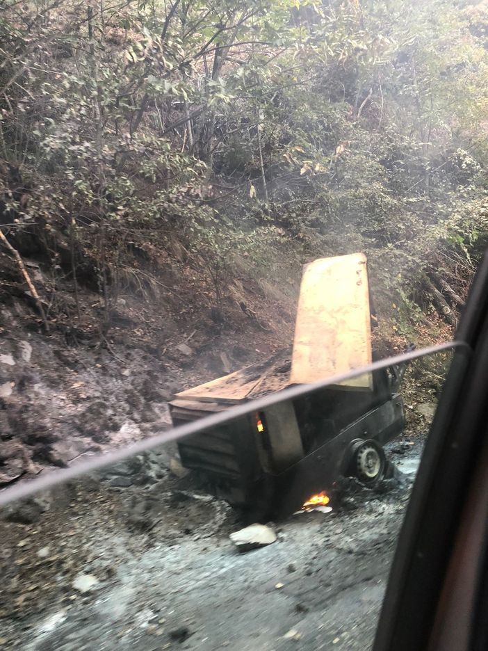 Compressore in fiamme al cantiere di Ribellasca, traffico in tilt Compressore in fiamme al cantiere di Ribellasca, traffico in tilt
