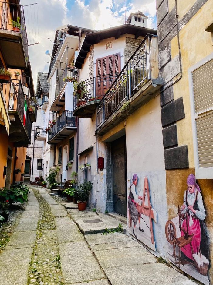 Passeggiando si impara: a Malesco una visita guidata nel centro storico