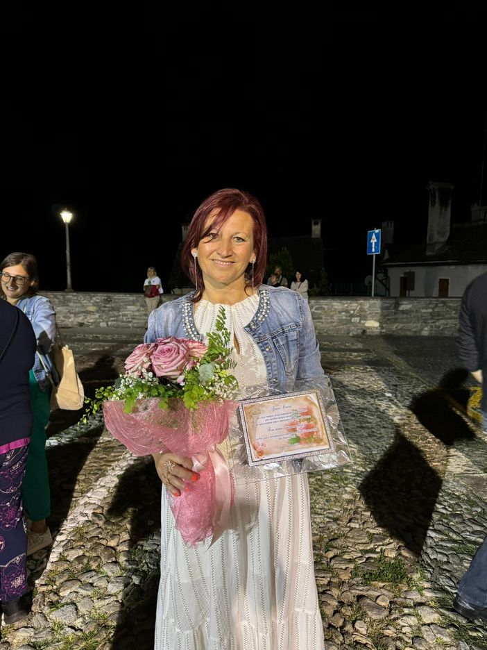 Ricordato l'impegno delle tante associazioni, riconoscimento per Cinzia Barbieri FOTO Ricordato l'impegno delle tante associazioni, riconoscimento per Cinzia Barbieri FOTO