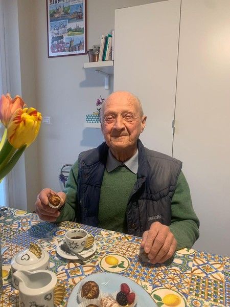 Miracolo alle Molinette, eccezionale intervento restituisce la vista a un cieco Miracolo alle Molinette, eccezionale intervento restituisce la vista a un cieco