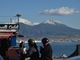 Maltempo Campania, torna la neve sul Vesuvio. Capri isolata