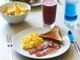 La colazione ideale? Abbondante con fibre o proteine, lo studio spiega perché