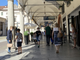 Da oggi stop alle mascherine all'aperto