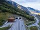 Svizzera, troppi soldi per le autostrade