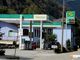 Benzina a 2,7 in autostrada. In Ossola e oltre confine resta sotto i 2 euro
