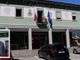 Foto: il municipio di Vogogna e nel riqadro il sindaco Fausto Dotta