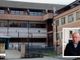 Foto: la sede dell'Unione Montana, nel riquadro il consigliere Mauro Ferrari