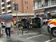 Va a sbattere contro due auto parcheggiate e si ribalta FOTO