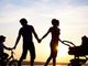 Gli effetti del 'long Covid' economico: metà delle famiglie piemontesi non riesce a far quadrare il bilancio