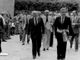 Nella foto d'archivio il sindaco Romano Zaretti e l'allora Ministro dell'Interno Oscar Luigi Scalfaro il giorno dell'inagurazione della nuova sede dei vigili del fuoco a Villadossola
