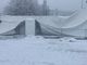 La neve sfonda la copertura del campo di padel al Curotti