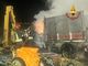 Incendio in un'azienda agricola a Montecrestese: in fiamme un autocarro
