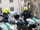 Urta un'auto parcheggiata e scappa, rintracciato dalla Polizia locale grazie alle telecamere