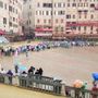 Palio di Siena salta per maltempo, la corsa è rinviata a domani