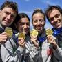 Nuoto, nel fondo a Golfo Aranci trionfo azzurro nella staffetta e il sigillo di Paltrinieri