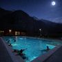 “Serata sotto le Stelle” alle Terme di Premia: benessere e relax tra piscine termali e musica dal vivo