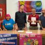 Da sinistra Fabiana Brumana, Anna Caione, Marco Coppola, Gianni Morandi, Emanuele Avalle