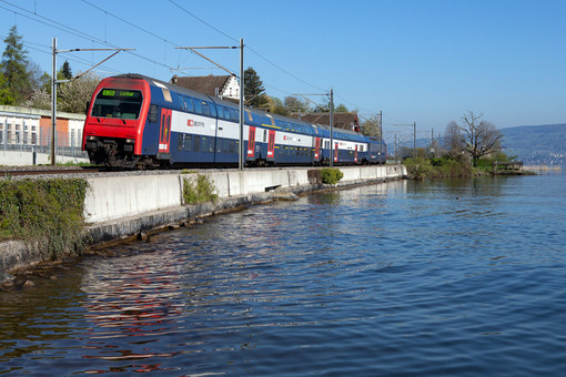Ferrovie svizzere, primo semestre da record per puntualità e numero di viaggiatori