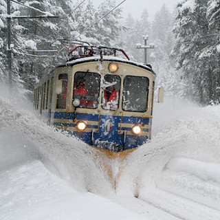 Vigezzina, niente treni neanche lunedì. Ecco le corse bus sostitutive per gli studenti