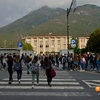 Lezioni al via in Piemonte: il ritorno in classe di 551.632 studentesse e studenti