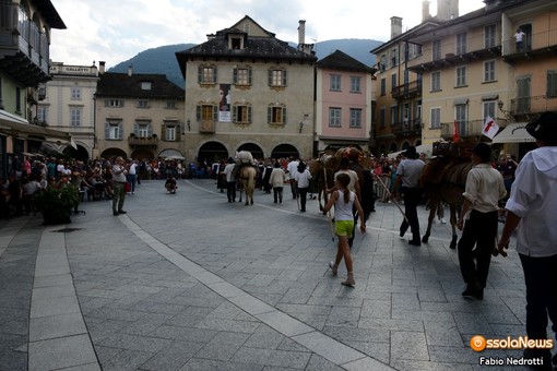In piazza Mercato l'arrivo della tradizionale Sbrinz Route