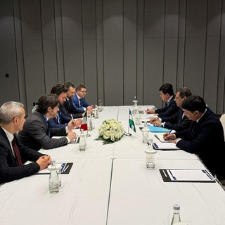 Incontro sul fronte infermieri a Tashkent